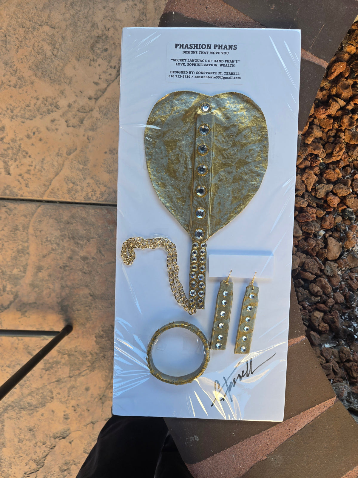 2-BWORN LIMITED EDITION SETS